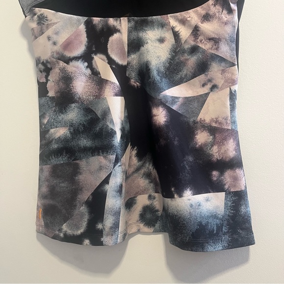 LUCY Sun Salutation Bra Activewear Top - Picture 5 of 10